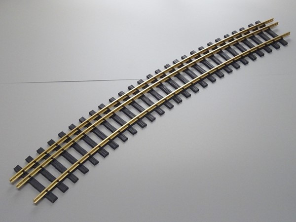 Picture of Curved track 22,5°, radius 2000 mm three-rail track
